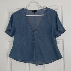 Express Women's Denim Button-Front V-Neck Peplum Top